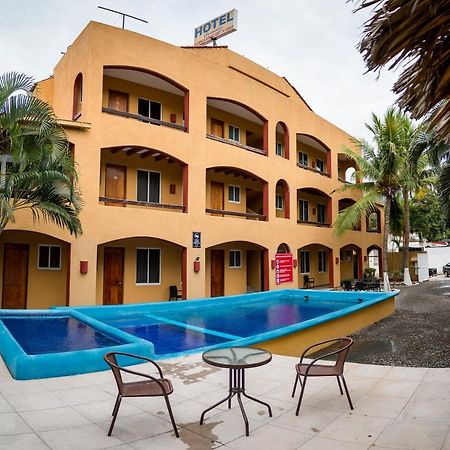 Hotel Cuamatzi 锡瓦塔塔内霍 外观 照片
