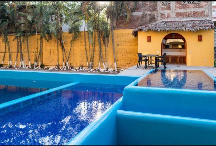 Hotel Cuamatzi 锡瓦塔塔内霍 外观 照片